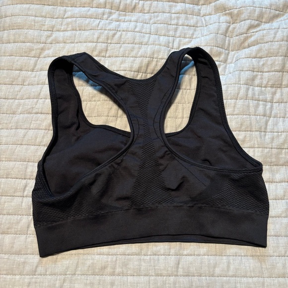 NWOT Champion Black Sports Bra - Picture 3 of 3